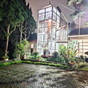 Villa Tower